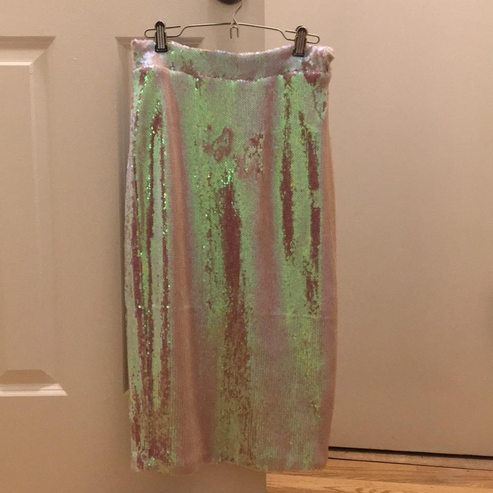Sequin pencil skirt
